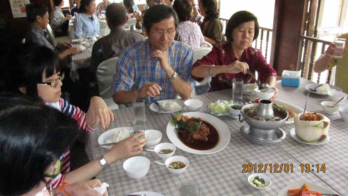 Lunch_Phufah 07.JPG 107.5K